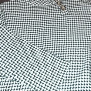 Crosstree Lane size Large black and white houndstooth slip over shirt w/fringe
